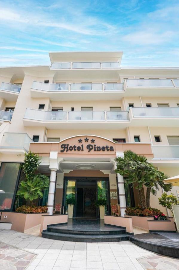 Hotel Pineta Bellaria-Igea Marina Eksteriør billede