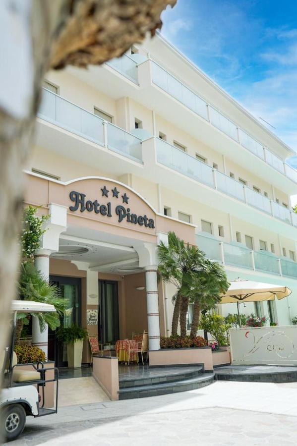 Hotel Pineta Bellaria-Igea Marina Eksteriør billede