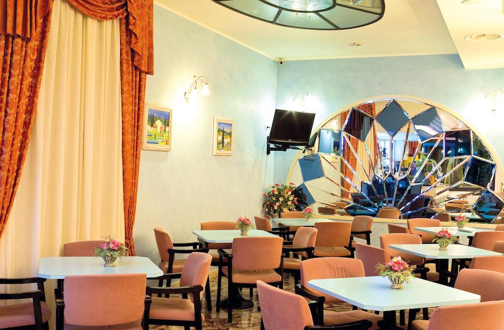 Hotel Pineta Bellaria-Igea Marina Eksteriør billede